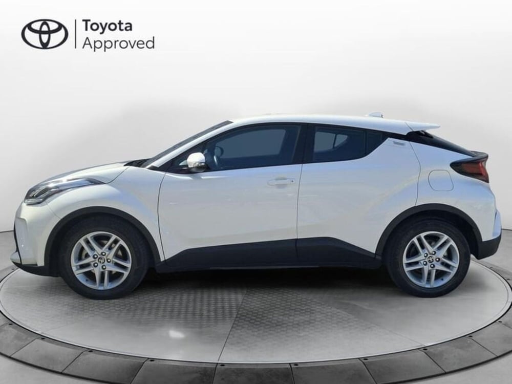Toyota Toyota C-HR usata a Cagliari (5)