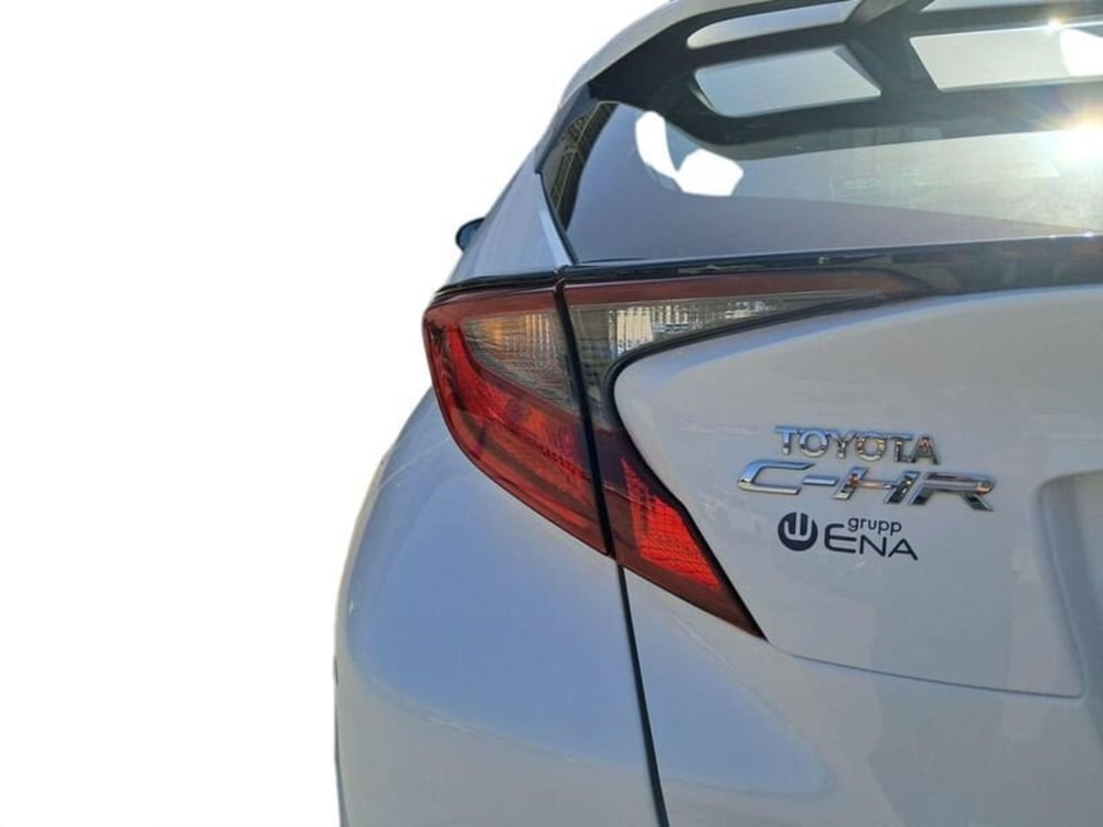 Toyota Toyota C-HR usata a Cagliari (9)