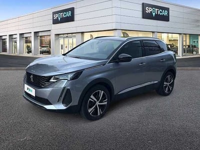 Peugeot 5008 1.2 hybrid 48V GT 136cv e-dcs 6 del 2024 usata a Foligno
