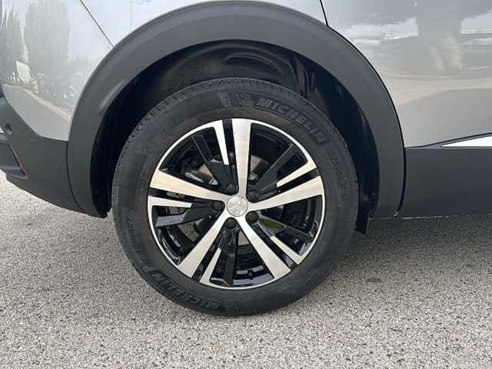 Peugeot 5008 usata a Perugia (11)