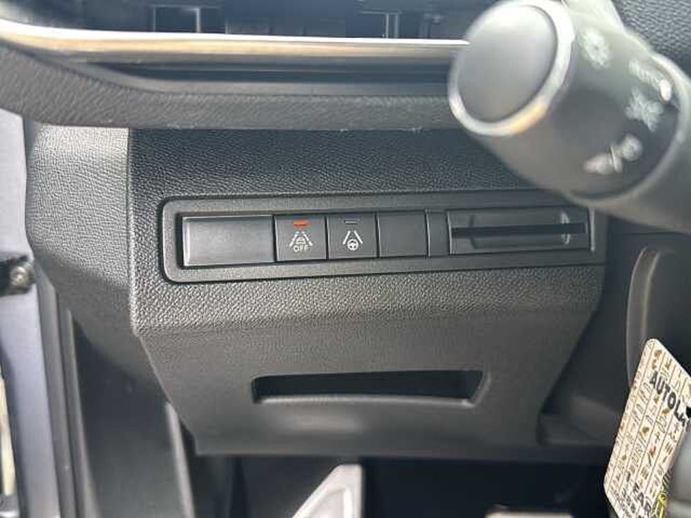 Peugeot 5008 usata a Perugia (16)
