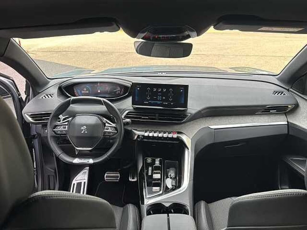 Peugeot 5008 usata a Perugia (9)