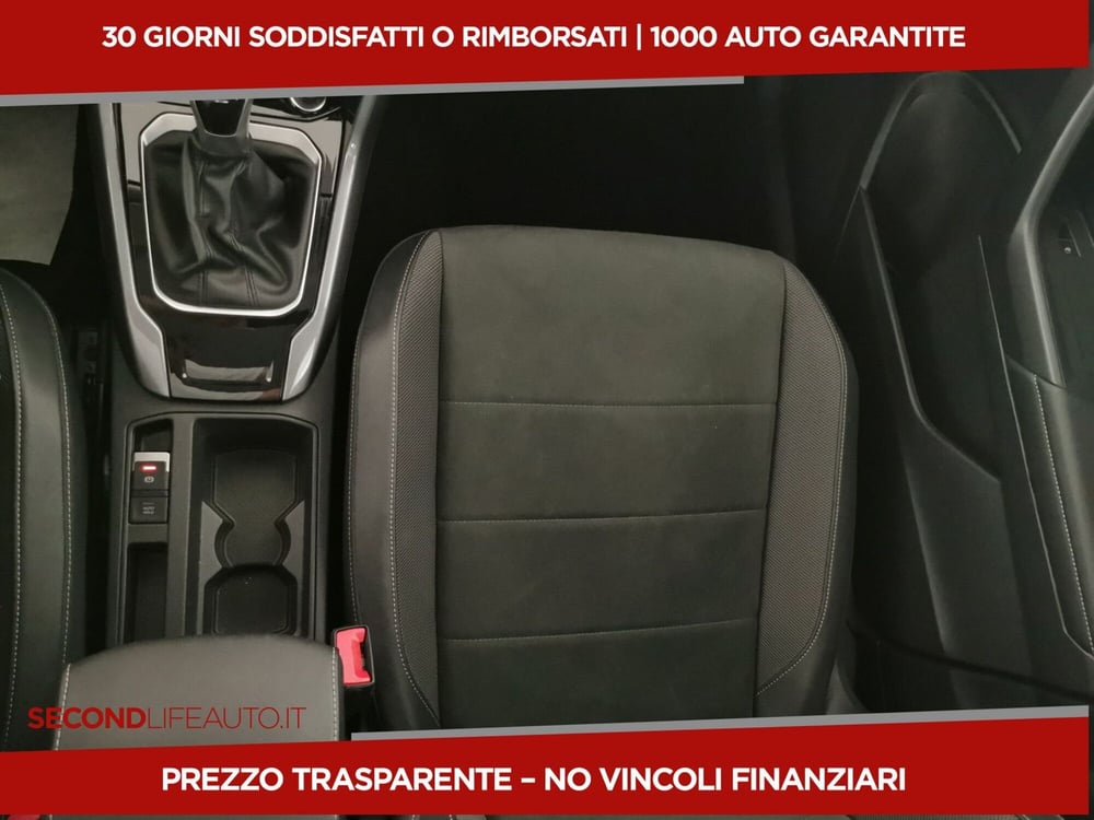 Volkswagen T-Roc usata a Chieti (16)