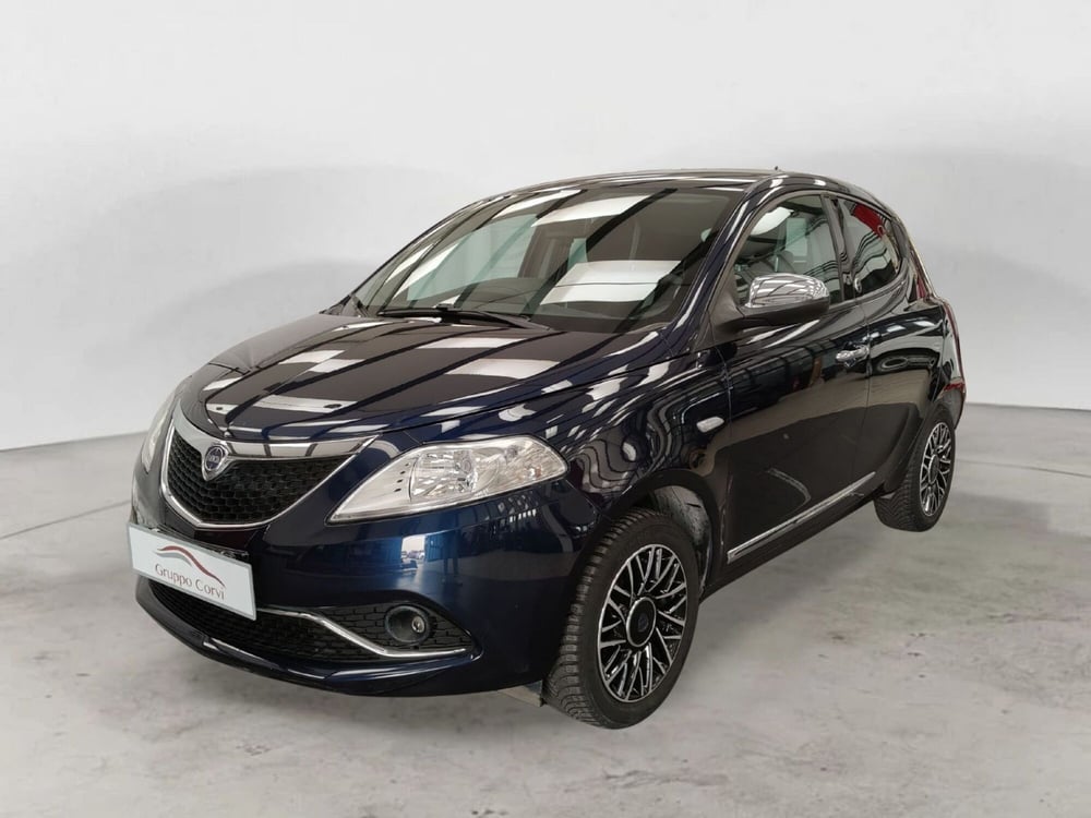 Lancia Ypsilon usata a Roma
