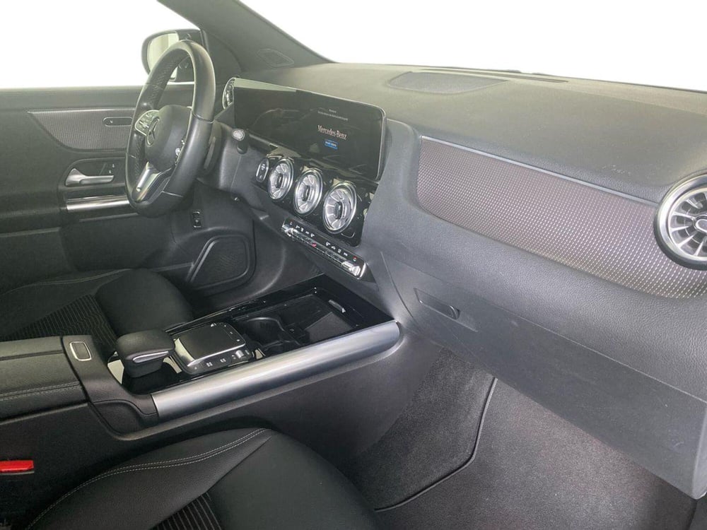 Mercedes-Benz GLA SUV usata a Bergamo (15)