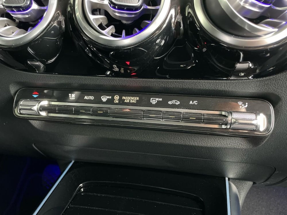 Mercedes-Benz GLA SUV usata a Bergamo (13)