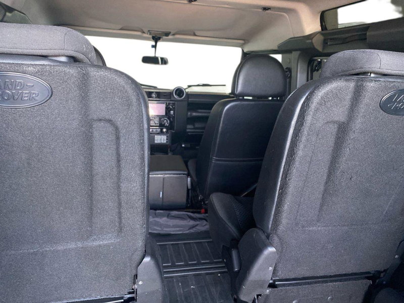 Land Rover Defender usata a Bergamo (16)