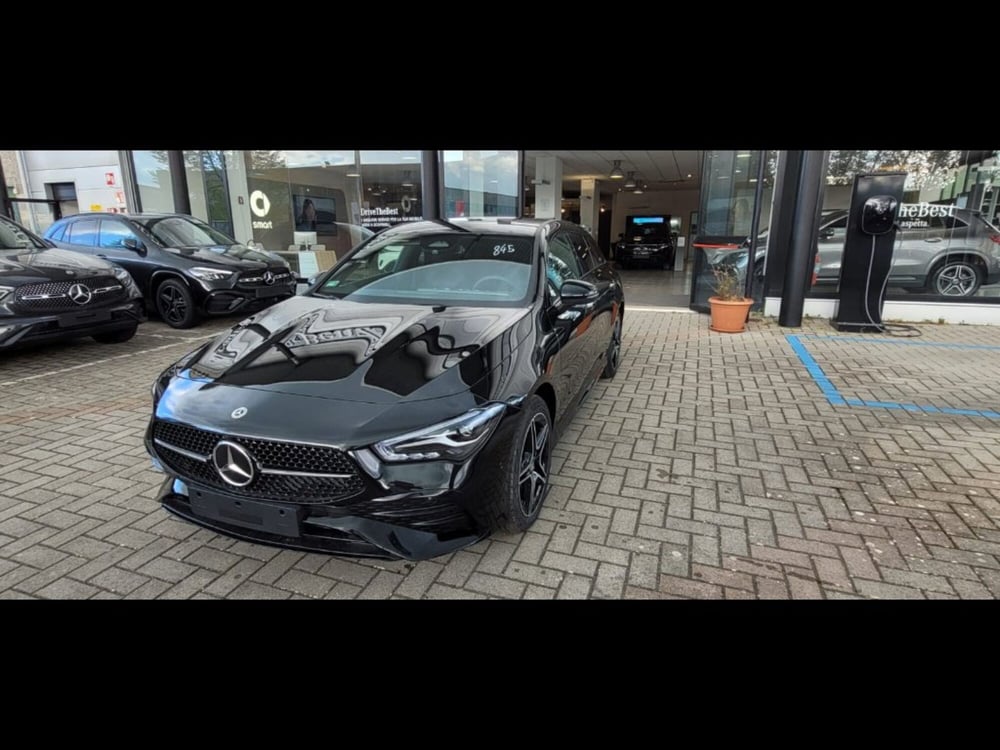 Mercedes-Benz CLA Shooting Brake nuova a Pisa (3)
