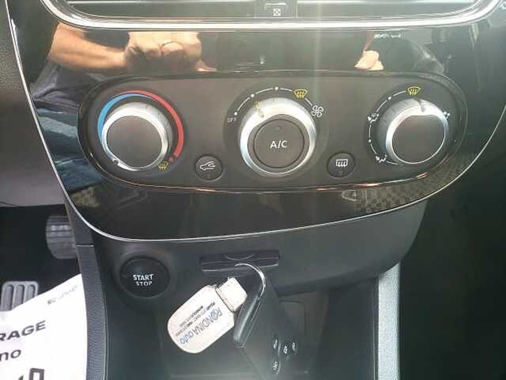 Renault Clio usata a Pesaro-Urbino (13)