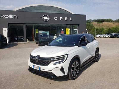 Renault Austral 1.2 full hybrid Techno 200cv auto del 2023 usata a Pesaro