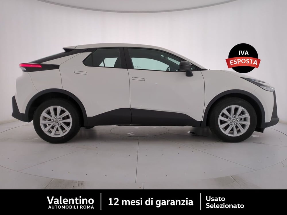 Toyota Toyota C-HR nuova a Roma (2)