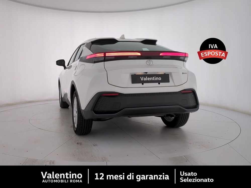 Toyota Toyota C-HR nuova a Roma (5)
