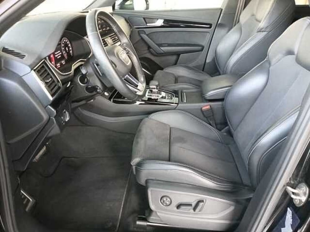 Audi Q5 Sportback usata a Lucca (12)