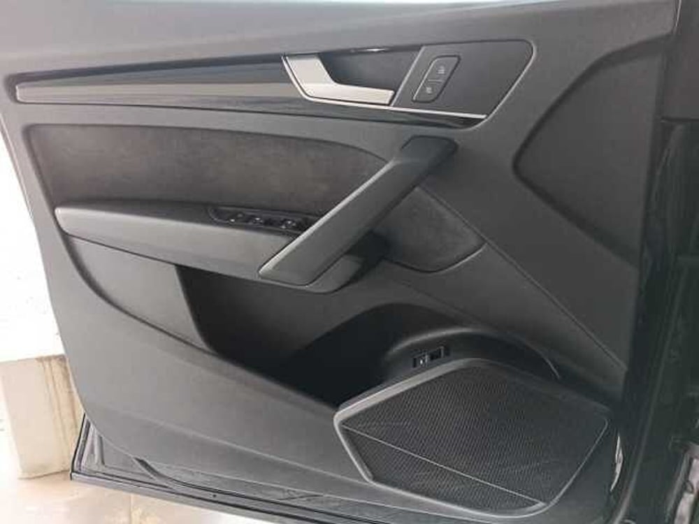 Audi Q5 Sportback usata a Lucca (13)