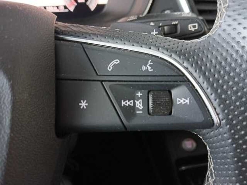 Audi Q5 Sportback usata a Lucca (17)