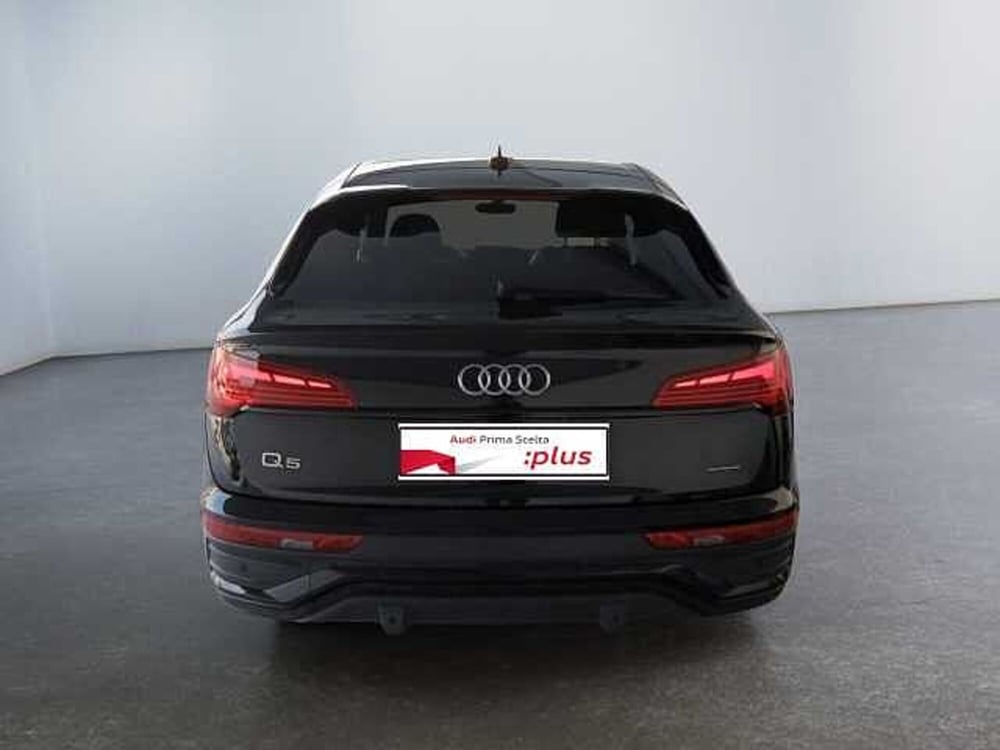 Audi Q5 Sportback usata a Lucca (4)