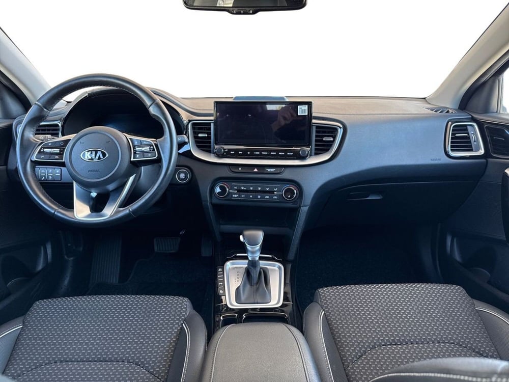 Kia XCeed usata a Bari (18)