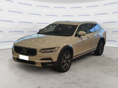 Volvo V90 Cross Country D4 AWD Geartronic Pro del 2021 usata a Como