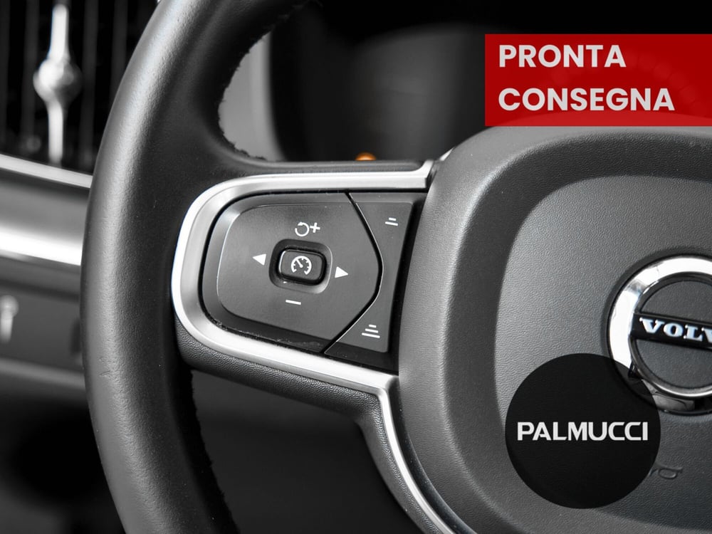 Volvo XC60 usata a Prato (8)