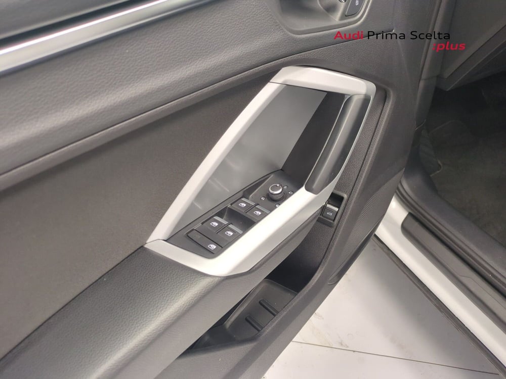 Audi Q3 Sportback usata a Avellino (19)