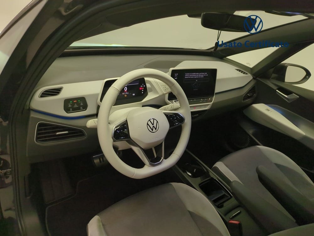 Volkswagen ID.3 usata a Avellino (13)