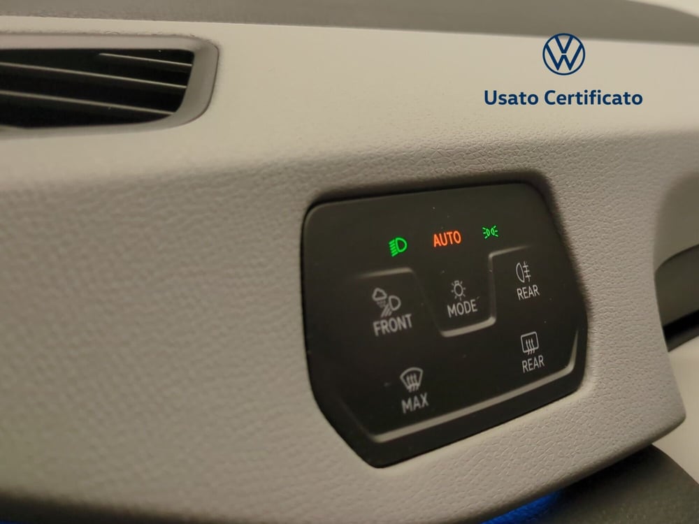 Volkswagen ID.3 usata a Avellino (14)