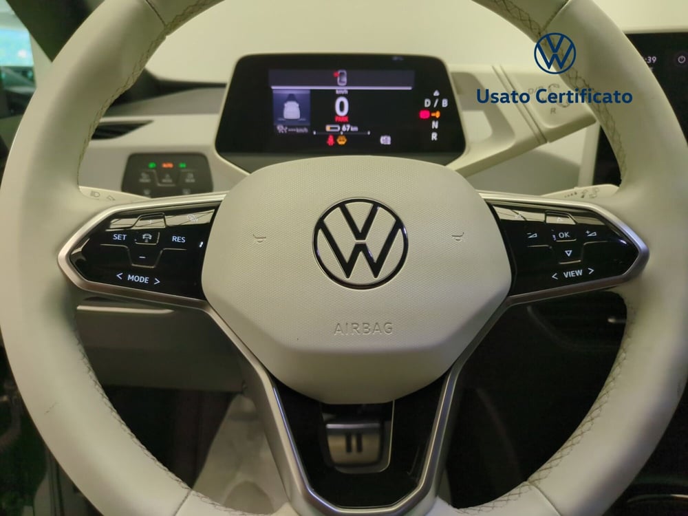 Volkswagen ID.3 usata a Avellino (16)