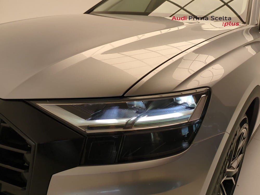 Audi Q8 usata a Avellino (9)