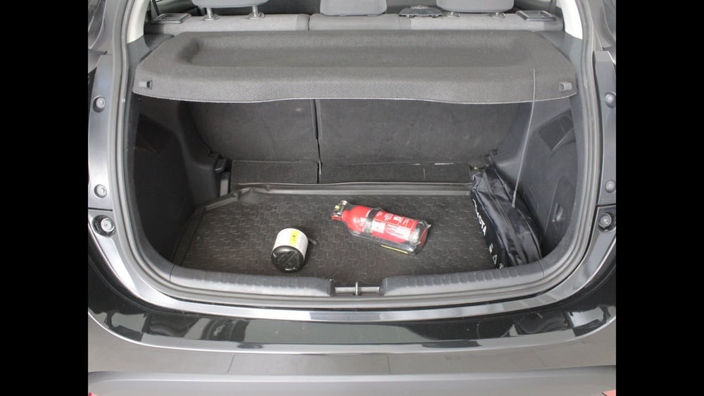 Toyota Yaris usata a Palermo (11)