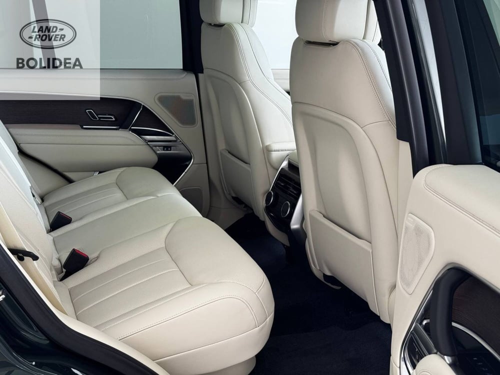 Land Rover Range Rover nuova a Savona (5)
