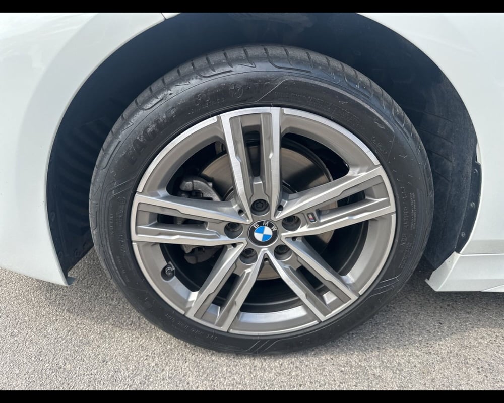 BMW Serie 1 usata a Caserta (10)