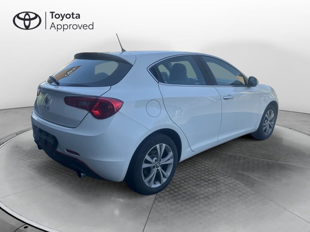 Alfa Romeo Giulietta usata a Catanzaro (4)