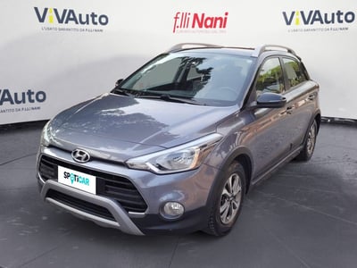 Hyundai i20 1.0 T-GDI 5 porte Active Connectline del 2020 usata a Massa