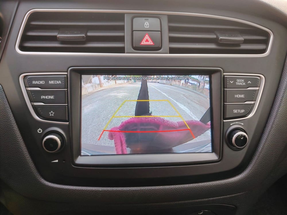 Hyundai i20 usata a Massa-Carrara (10)