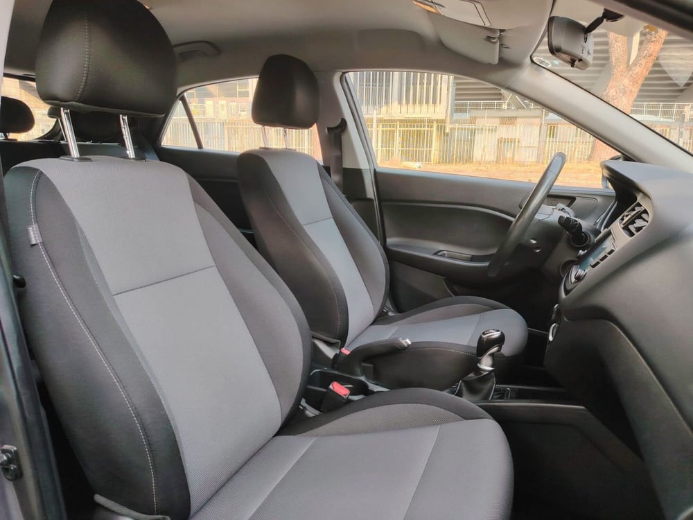 Hyundai i20 usata a Massa-Carrara (5)
