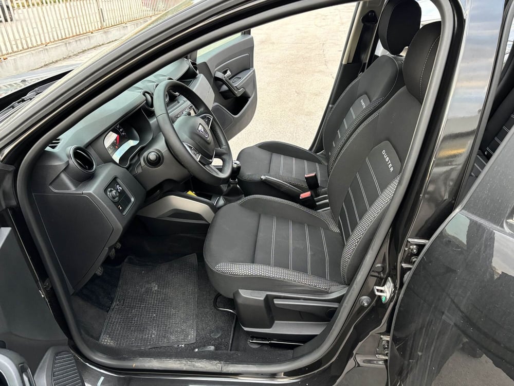 Dacia Duster usata a Ancona (9)