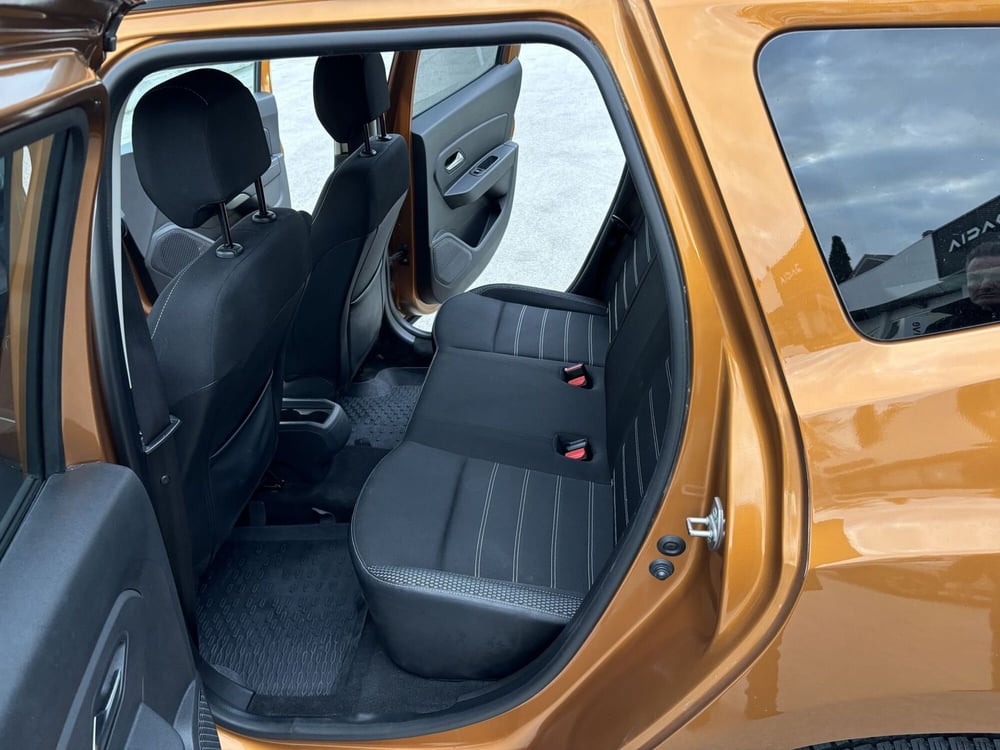 Dacia Duster usata a Ancona (10)