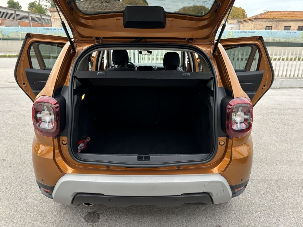 Dacia Duster usata a Ancona (11)