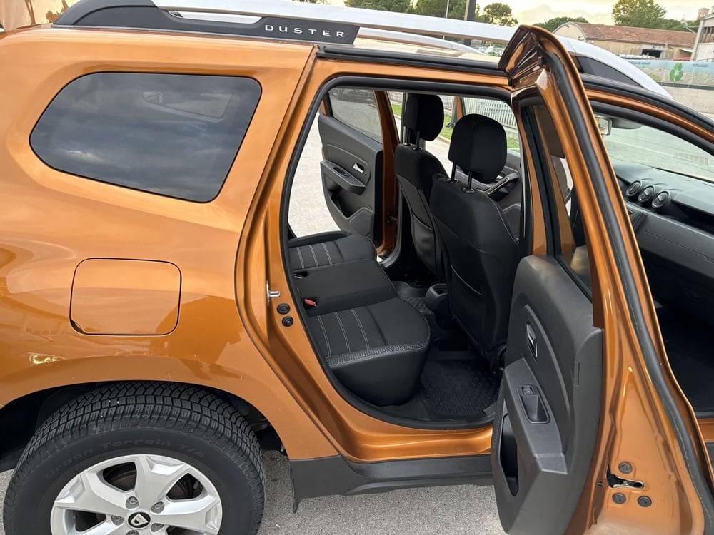 Dacia Duster usata a Ancona (12)