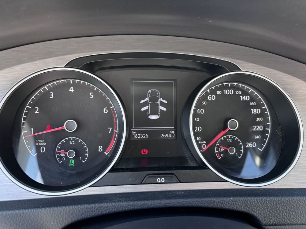 Volkswagen Golf usata a Ancona (14)