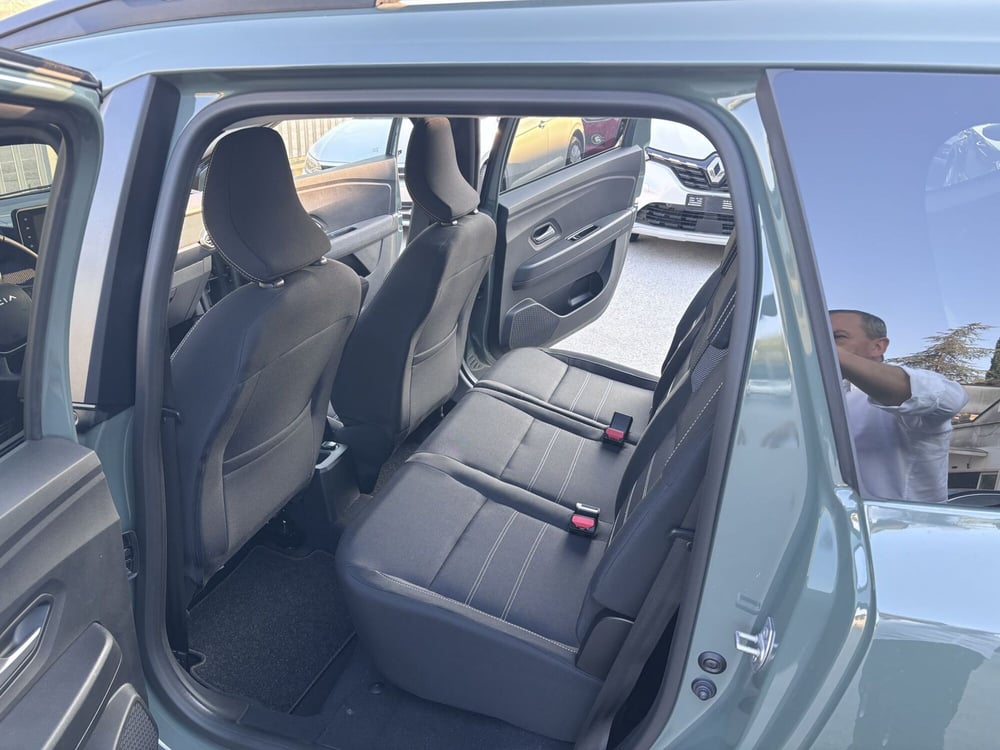 Dacia Jogger nuova a Ancona (10)