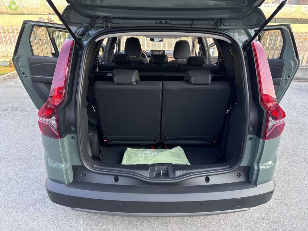 Dacia Jogger nuova a Ancona (12)