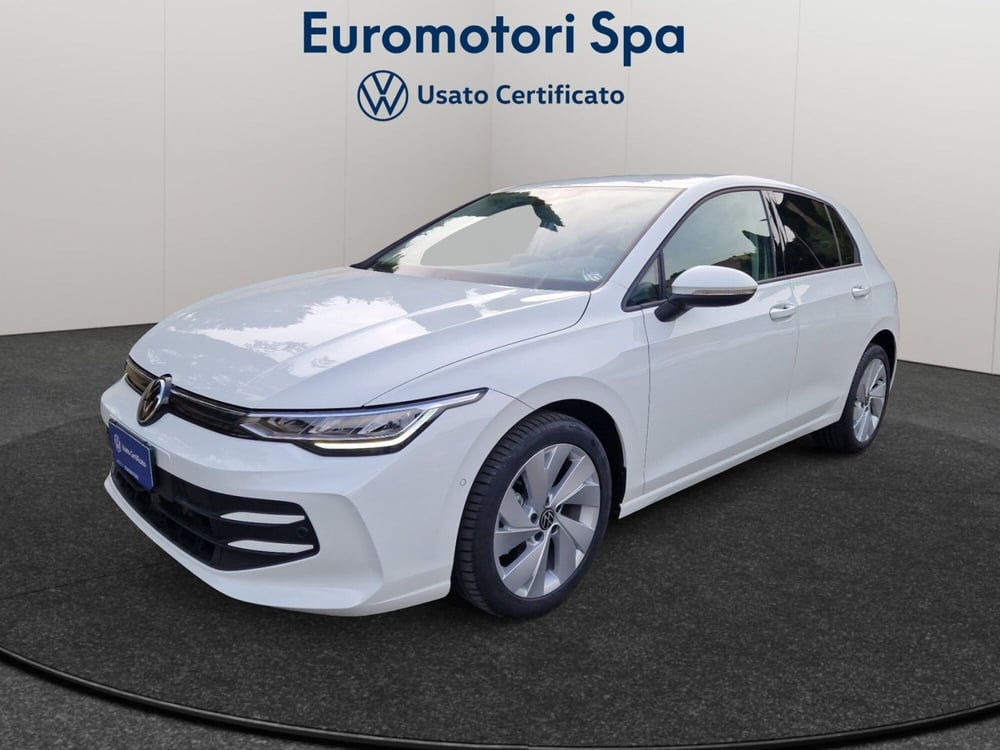 Volkswagen Golf nuova a Siena