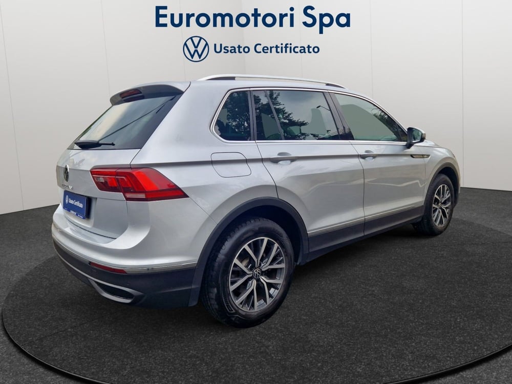 Volkswagen Tiguan usata a Siena (5)