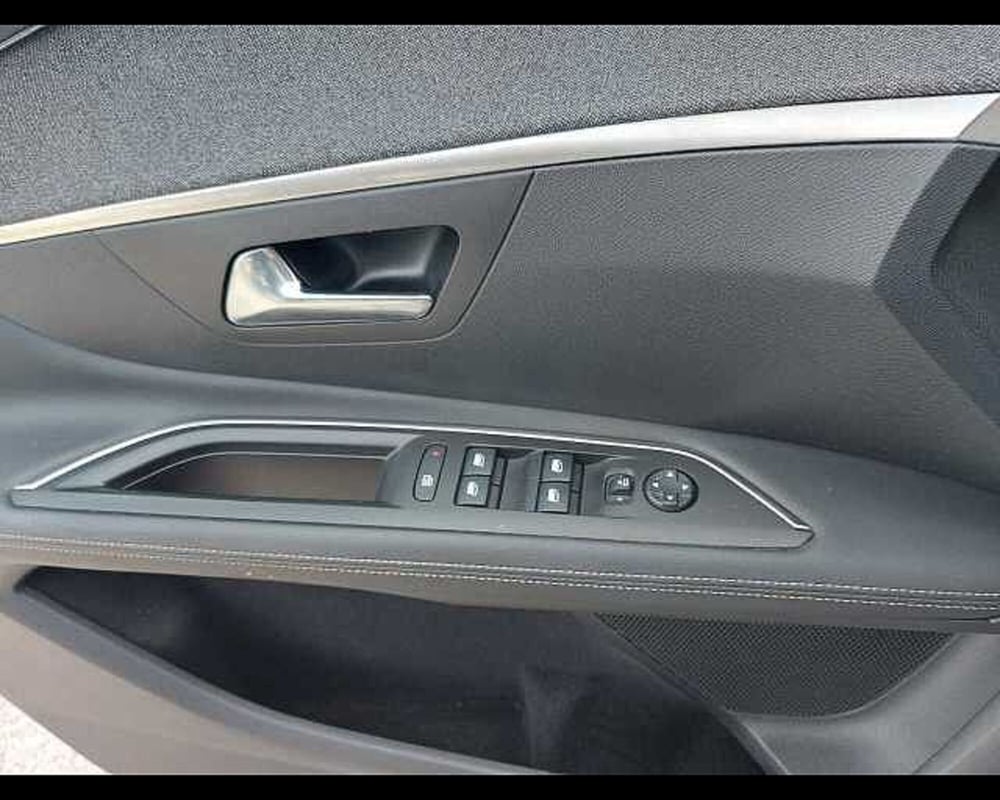 Peugeot 3008 usata a Venezia (17)