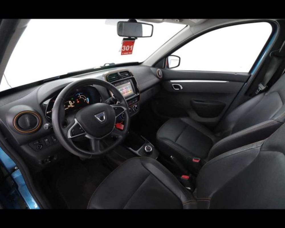 Dacia Spring usata a Bologna (9)