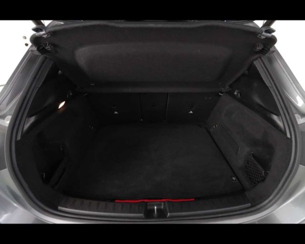 Mercedes-Benz GLA SUV usata a Bologna (15)