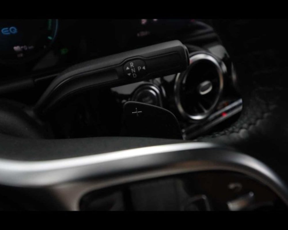 Mercedes-Benz GLA SUV usata a Bologna (18)