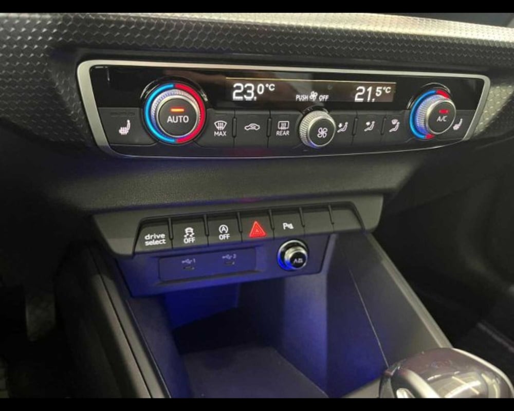 Audi A1 allstreet usata a Bologna (11)