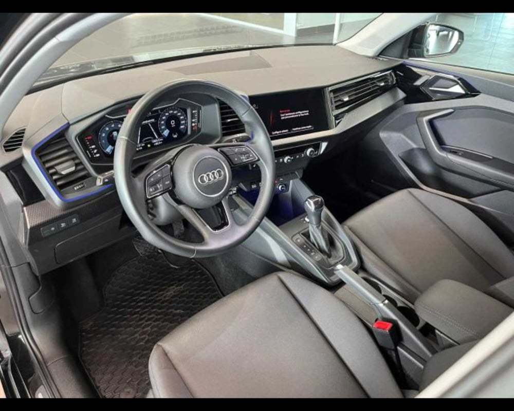 Audi A1 allstreet usata a Bologna (17)